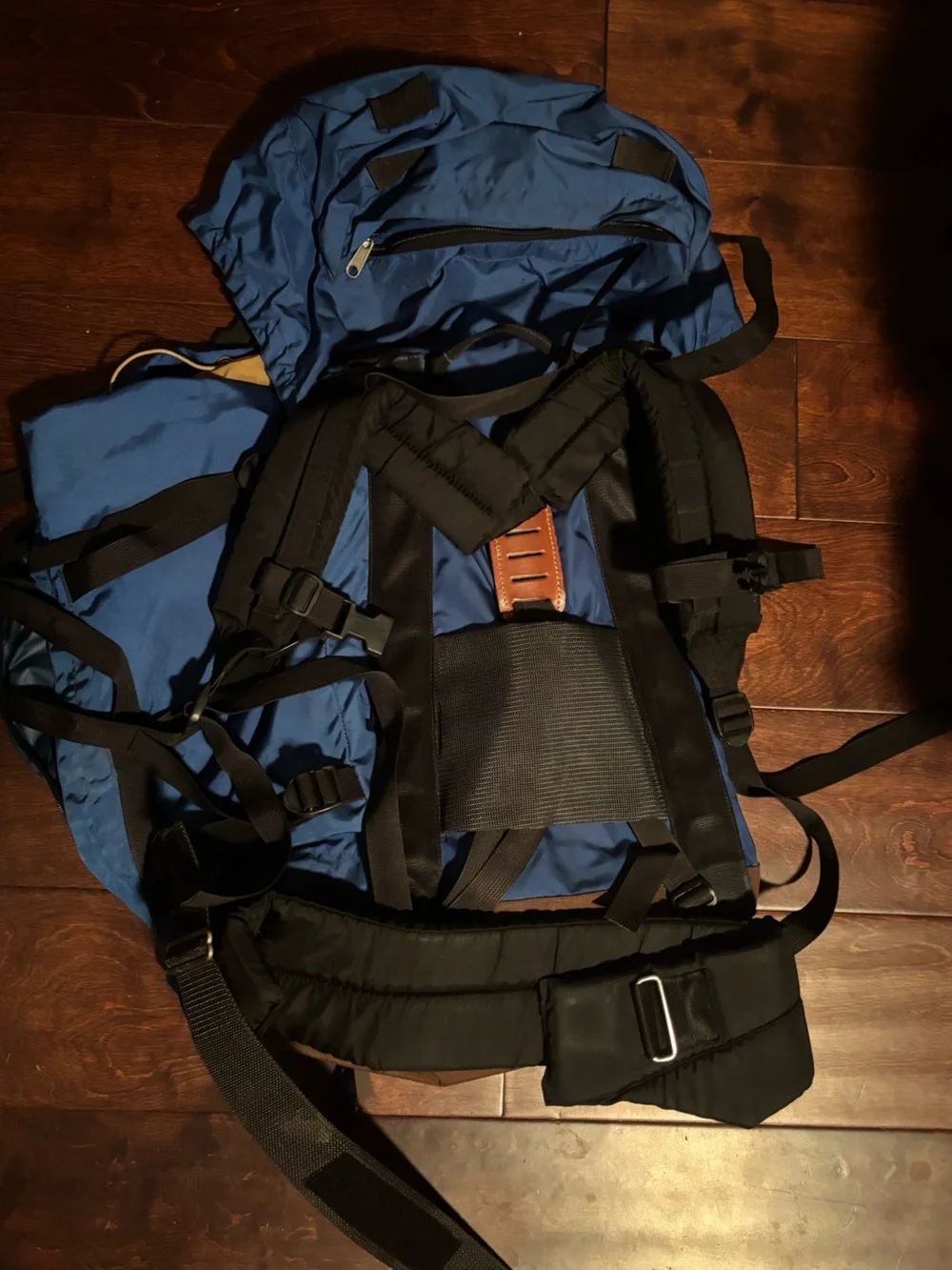 Vintage 1980s The North Face Blue and Tan Outdoor Backpack